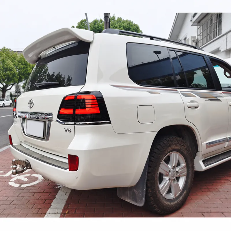 Toyota Land Cruiser 2008–2015 Tail Light Assemblies