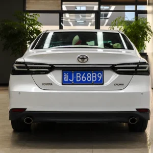 Toyota Camry 2018–2022 Tail Light Assemblies – Full-Width Design