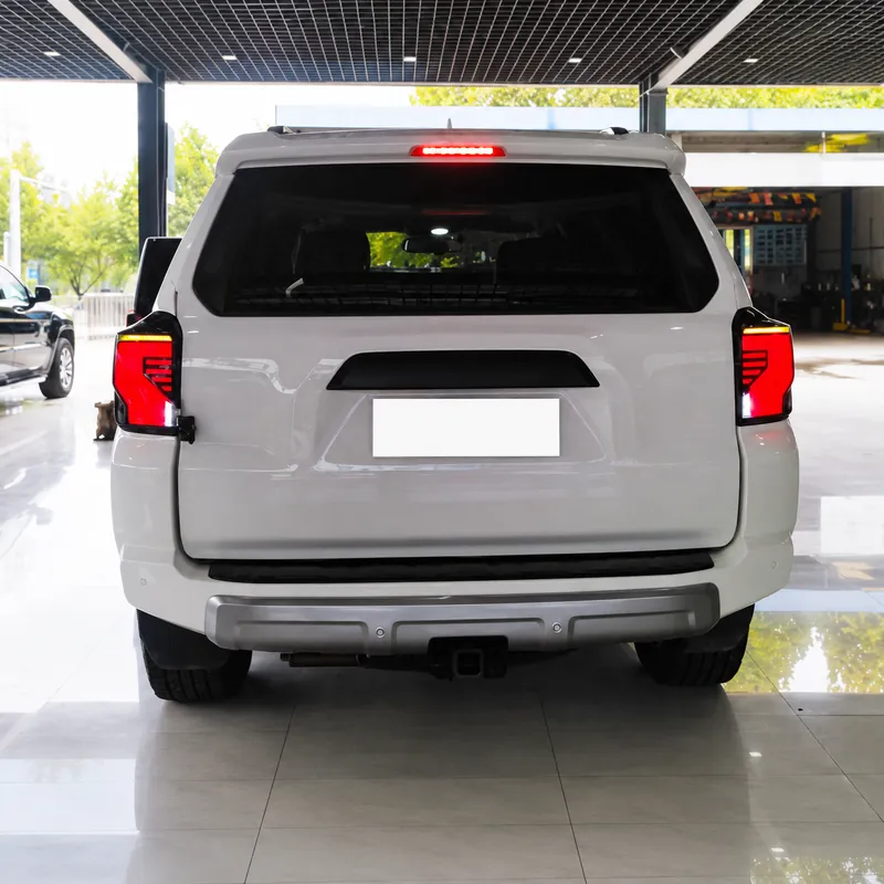 Toyota 4Runner 2013–2023 LED Tail Light Assemblies – Light-Guide Design