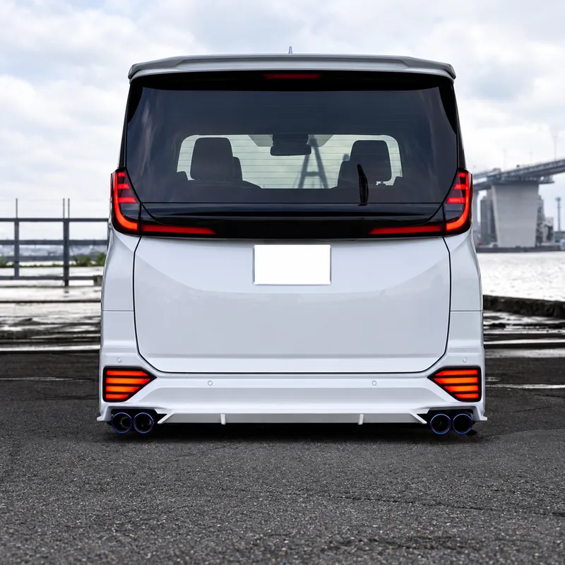 Toyota Noah / Voxy 90 Series 2022–2023 LED Rear Bumper Lights
