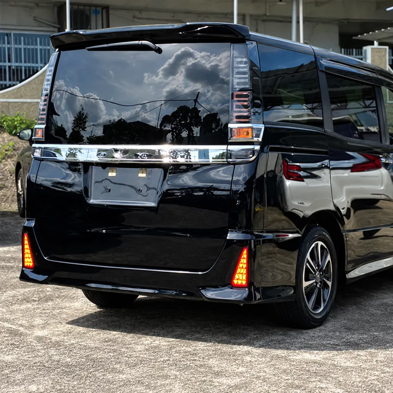 Toyota Noah / Voxy 80 Series LED Rear Bumper Lights